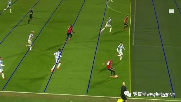 3, 法甲新规实施VAR判罚引发争议  