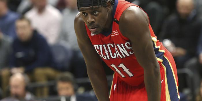  霍勒迪致命抢断雄鹿险胜黄蜂  